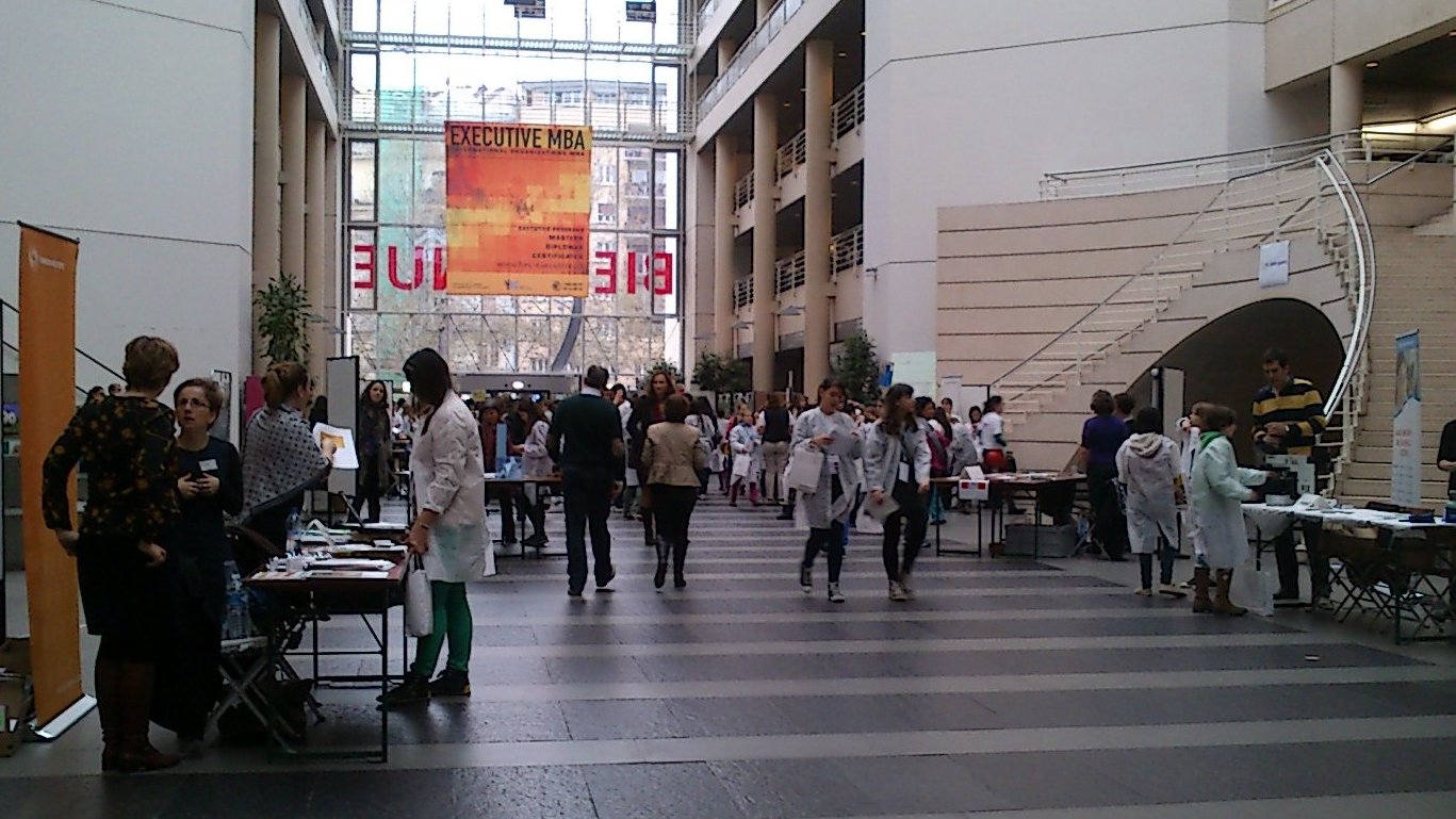 La manifestation "Elargis tes horizons" à Genève en 2013